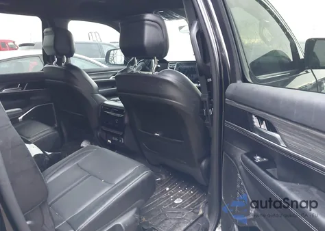 2023 Jeep Wagoneer Series Iii 4X4 from USA, damaged, VIN 1C4SJVDPXPS501292